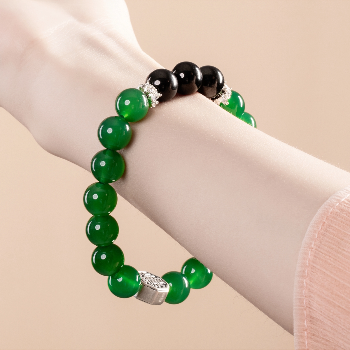 Bracelet For Wood Element Gentle & Balance Energy- Green Agate & Black Agate